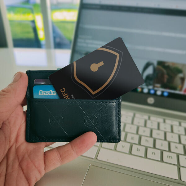 Wallet with RFID blocking card